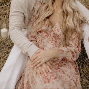 Beautiful long floral dress! Worn once for engagement pictures!